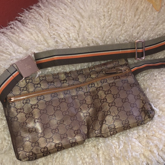 GUCCI BUM BAG - Picture 3 of 16